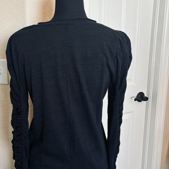 We the Free-Faded black long sleeve shirt with roughed sleeves - Picture 3 of 4
